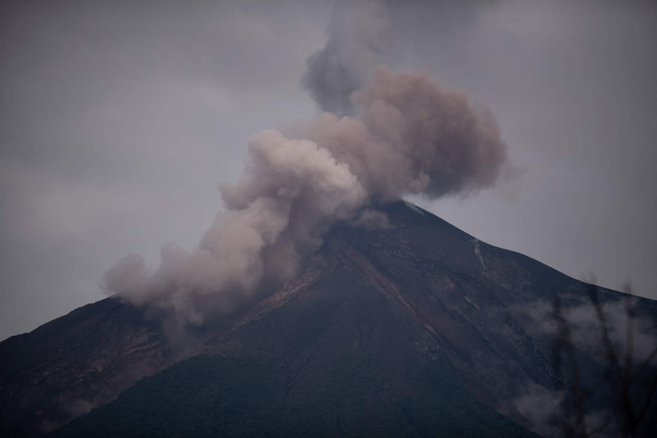 Fallece guatemalteco lesionado por Volcán de Fuego. Noticias en tiempo real
