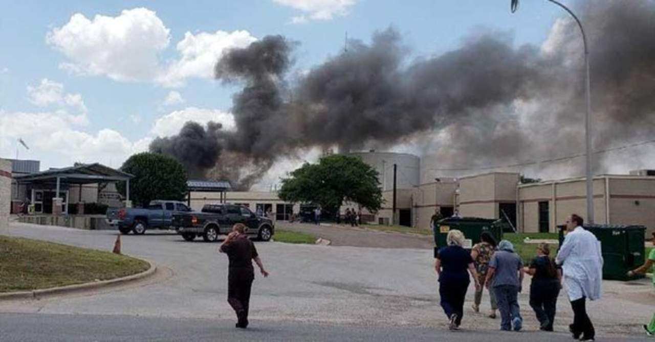 Explosión en hospital de Texas deja un muerto. Noticias en tiempo real
