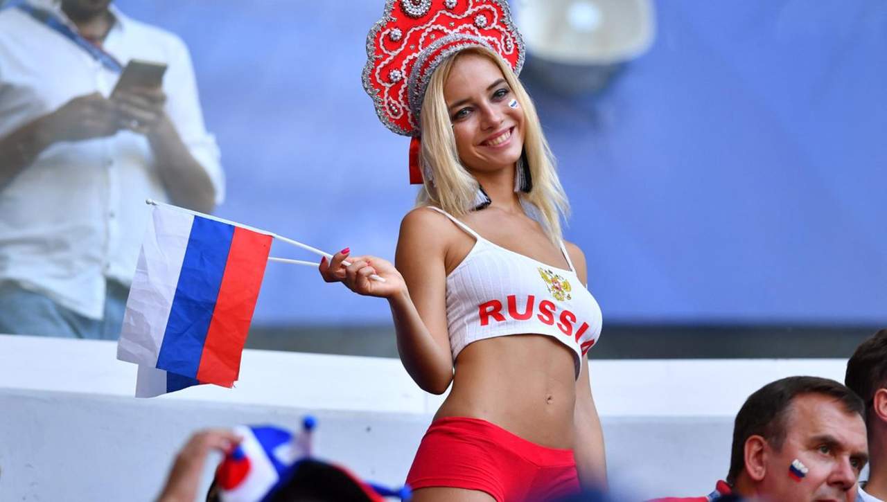 ¿Quién es la fanática rusa de la Copa del Mundo?. Noticias en tiempo real
