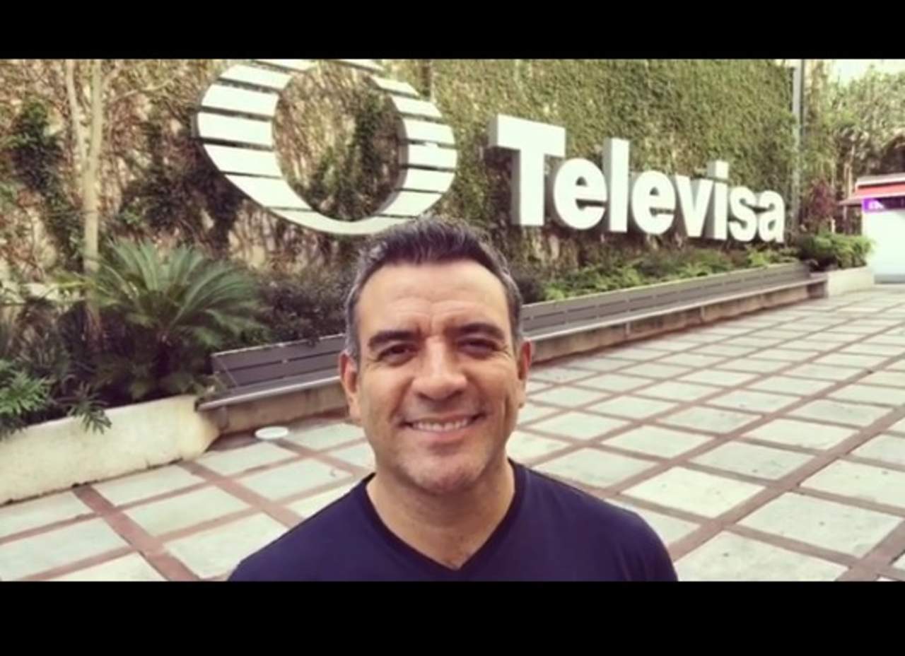 Héctor Sandarti se despide de Televisa con emotivo mensaje. Noticias en tiempo real