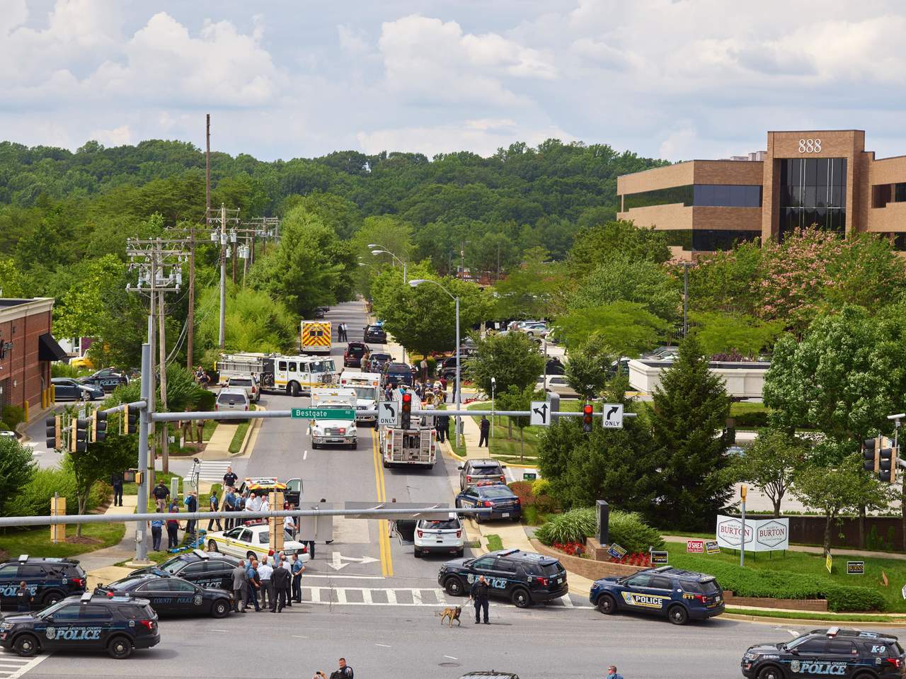Autor del tiroteo en periódico en Maryland actuó por venganza. Noticias en tiempo real