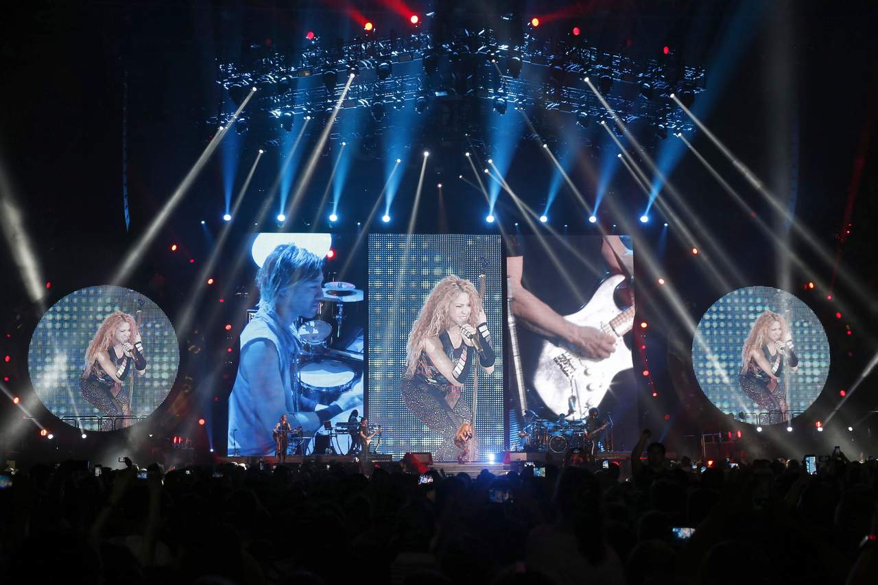 Shakira ofrece primer concierto en España de su gira. Noticias en tiempo real