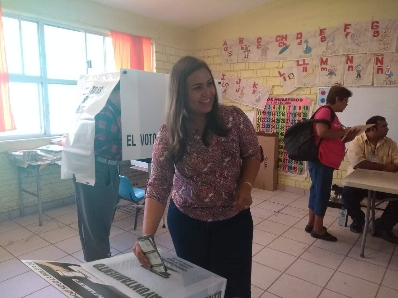 Espera Nadia Jaramillo votación tranquila en Viesca. Noticias en tiempo real