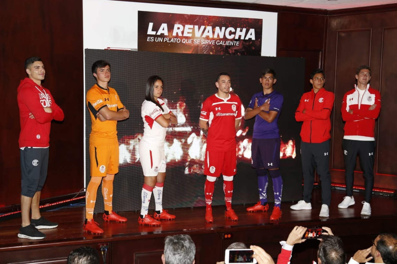 Toluca presenta su nuevo uniforme para el Apertura 2018. Noticias en tiempo real