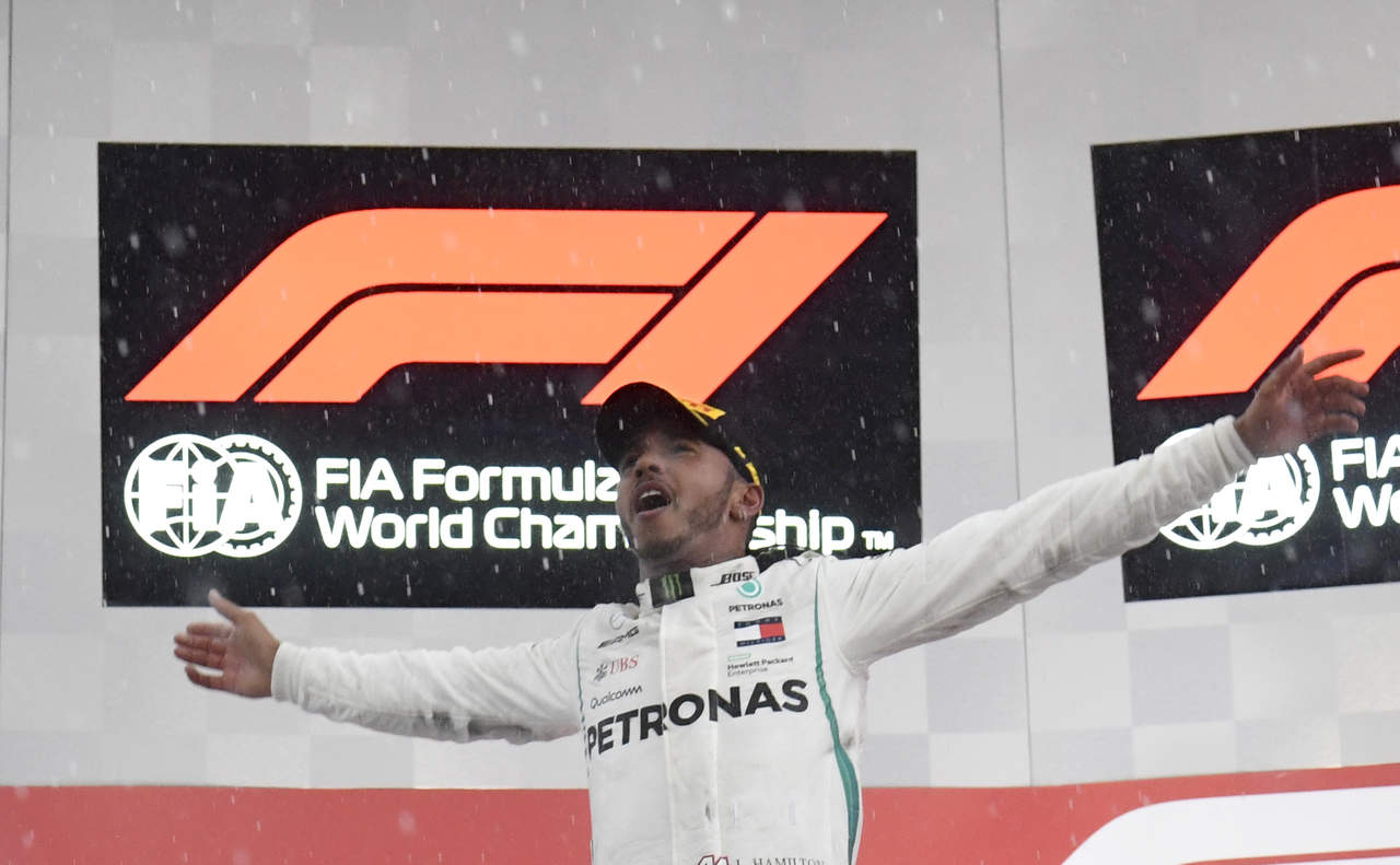 Hamilton regresa cortesía a Vettel y se queda con el GP alemán. Noticias en tiempo real