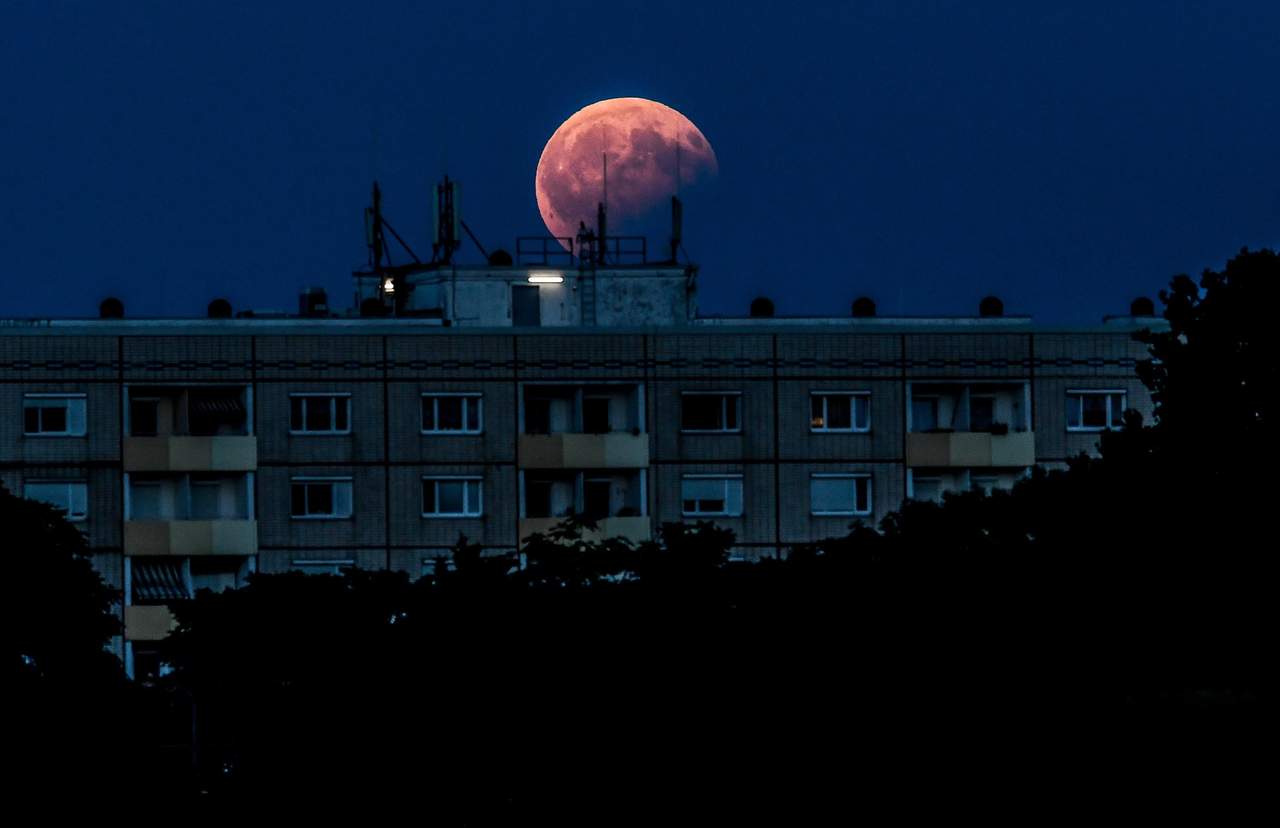 ¿Qué debo saber sobre el Eclipse total de Luna?. Noticias en tiempo real