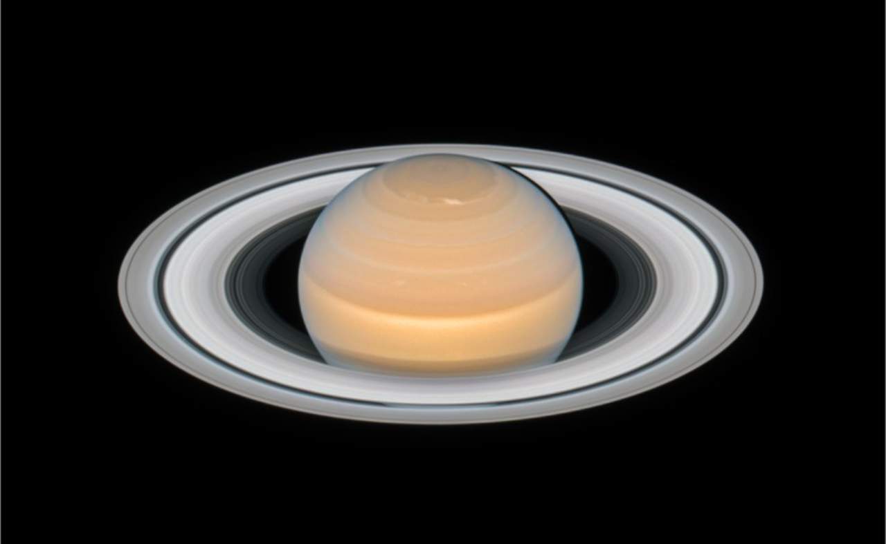 Captura el telescopio Hubble nueva imagen de Saturno. Noticias en tiempo real