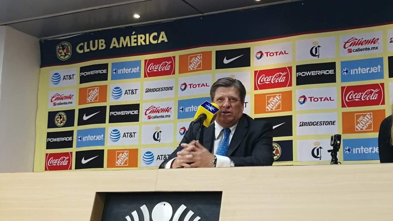Herrera, satisfecho con gente joven de Club América. Noticias en tiempo real