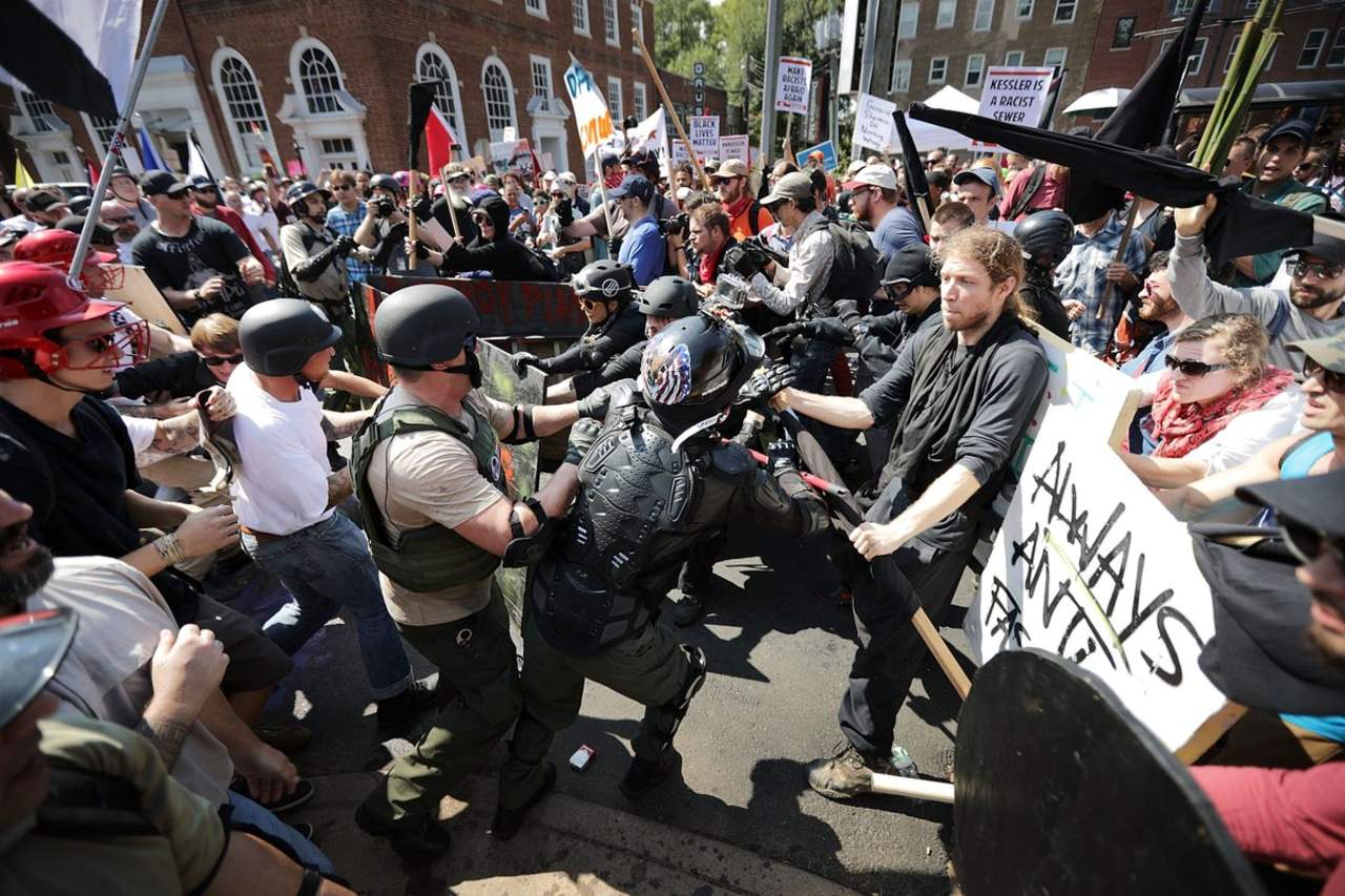 Charlottesville, EU, en estado de emergencia por aniversario de marchas neonazis. Noticias en tiempo real