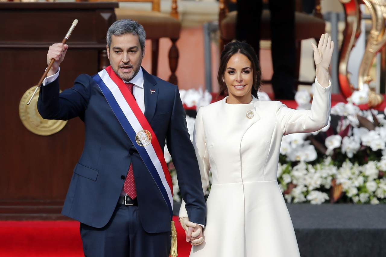 Abdo Benítez asume como nuevo presidente de Paraguay. Noticias en tiempo real