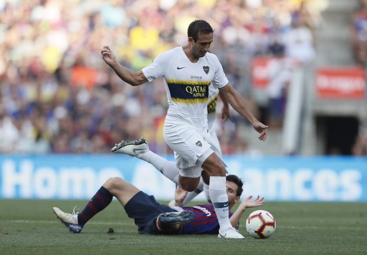 ‘Cali’ Izquierdoz disputa minutos contra Barcelona. Noticias en tiempo real