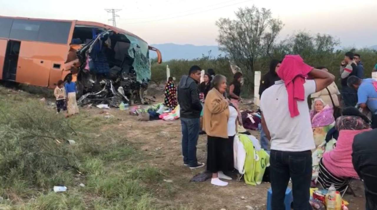 Choque en la Zacatecas-Saltillo deja un muerto y varios heridos. Noticias en tiempo real