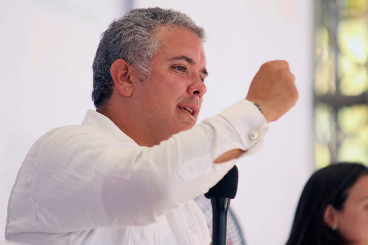 Duque firma primeras extradiciones a EU como presidente de Colombia. Noticias en tiempo real