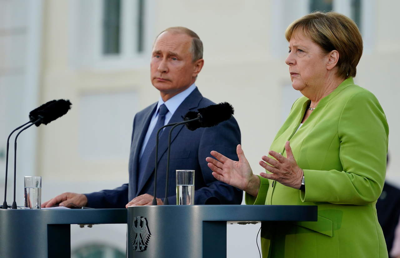 Se reúnen Merkel y Putin; hablan de Siria y Ucrania. Noticias en tiempo real