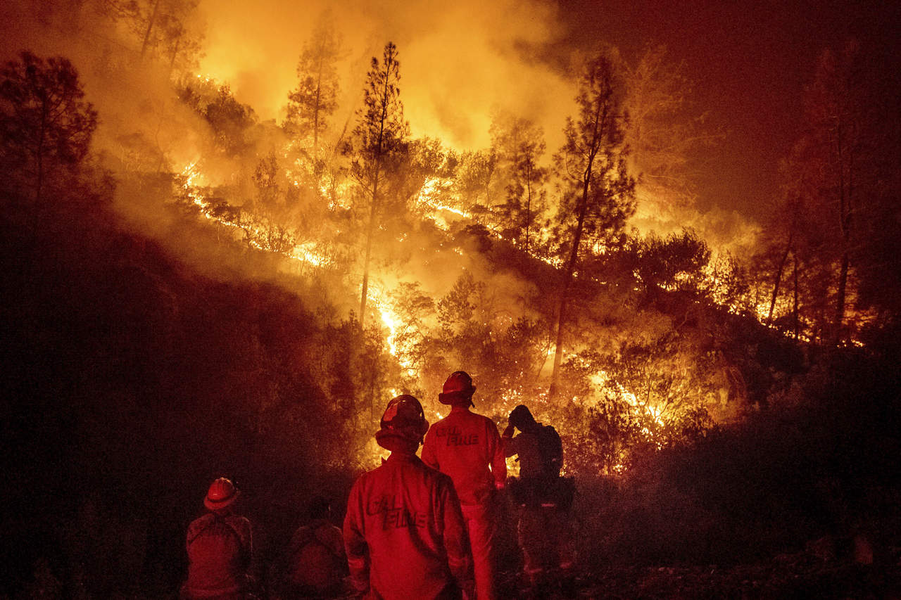 Contenido un 74% del mayor incendio en la historia de California. Noticias en tiempo real