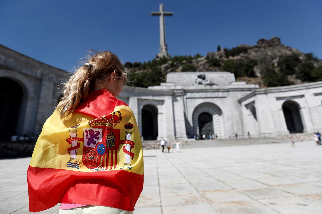 Gobierno español aprobará exhumación de restos de Francisco Franco. Noticias en tiempo real