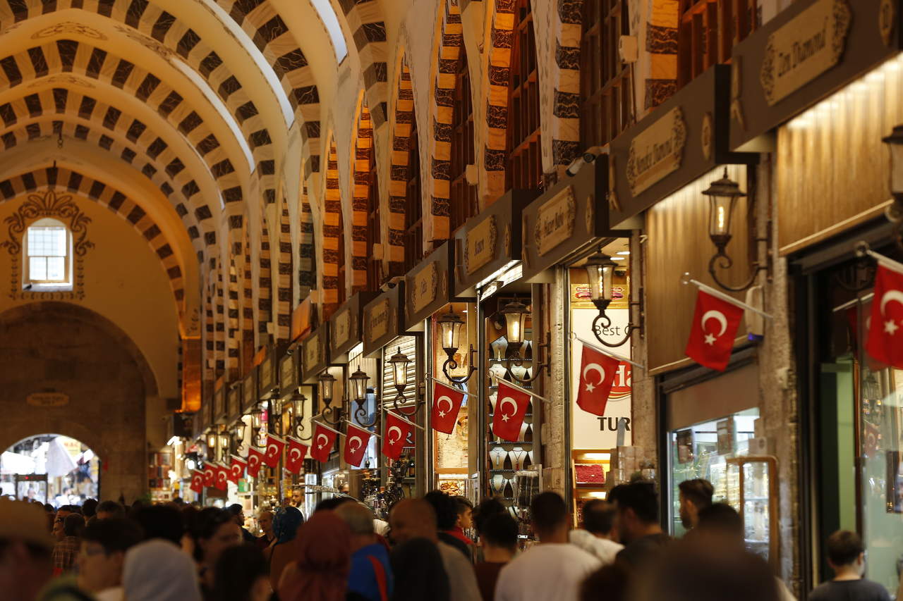 Turquía enfrenta el riesgo de una recesión prolongada: S&P. Noticias en tiempo real