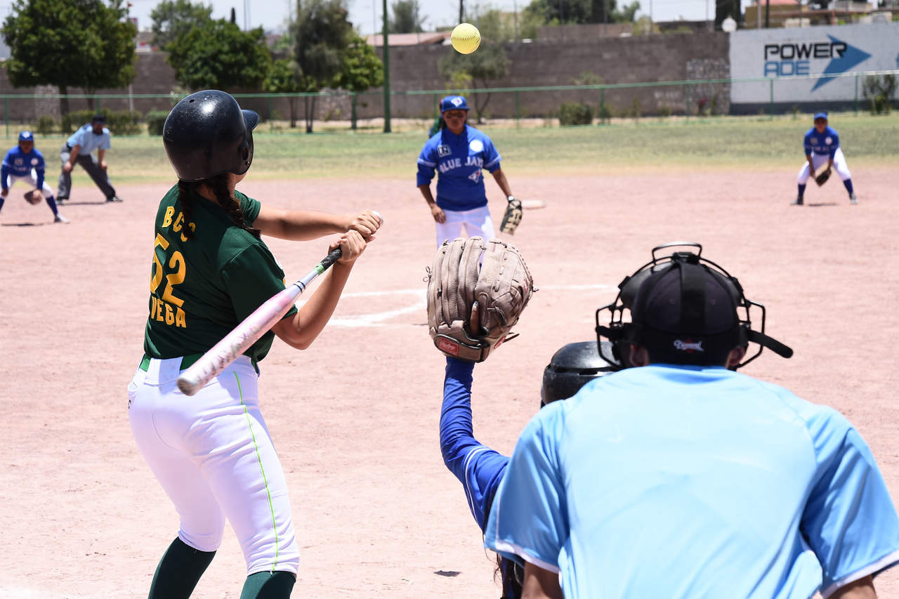 Jugarán cuadrangular de softbol femenil. Noticias en tiempo real