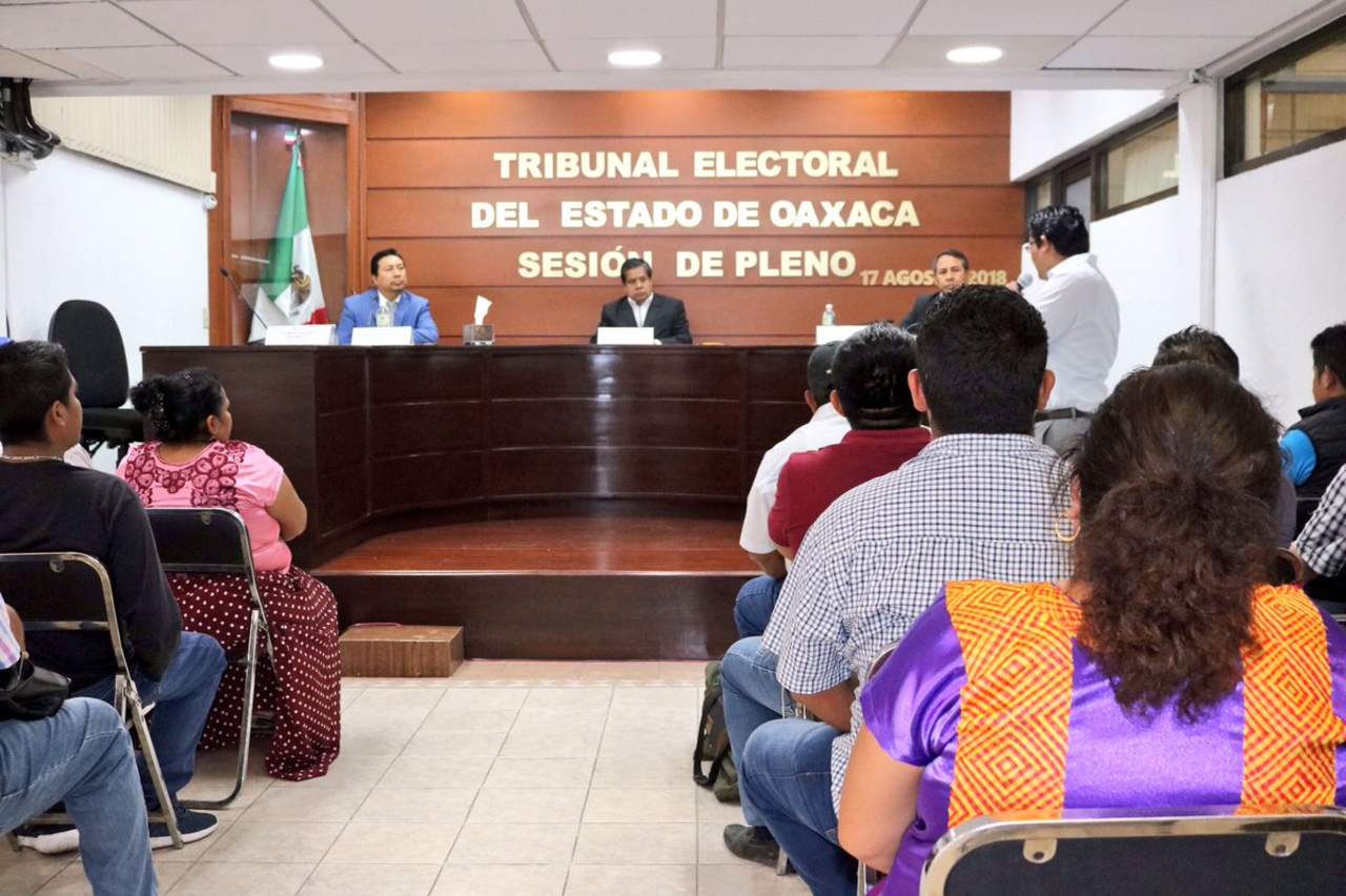 Quita Tribunal 7 de 8 diputaciones plurinominales a Morena en Oaxaca. Noticias en tiempo real