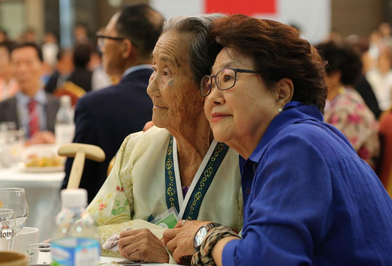 Coreas inician segunda ronda de reencuentros de familias separadas. Noticias en tiempo real