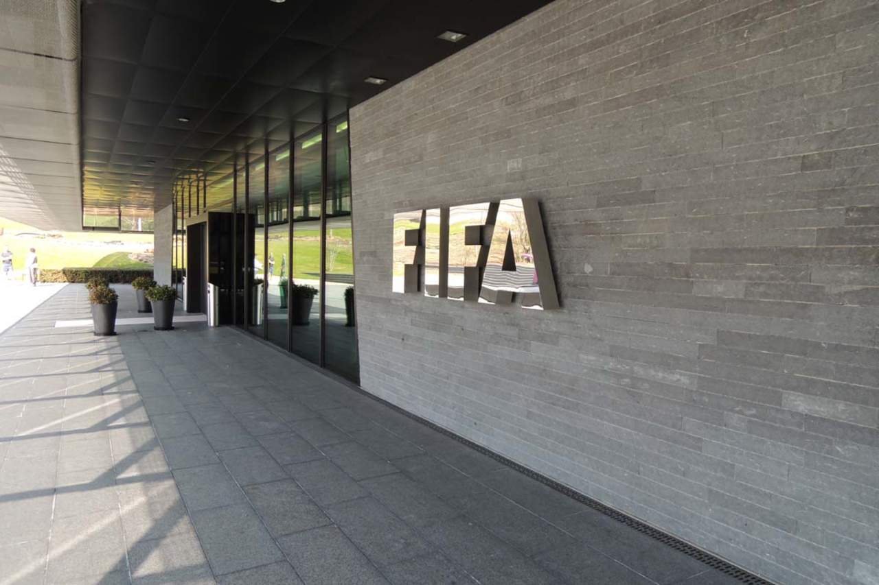FIFA impone comité de regularización en el fútbol uruguayo. Noticias en tiempo real