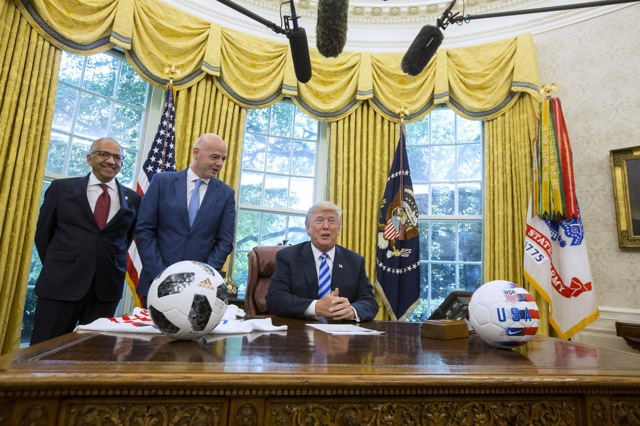 Trump se reúne con Gianni Infantino para hablar del Mundial. Noticias en tiempo real