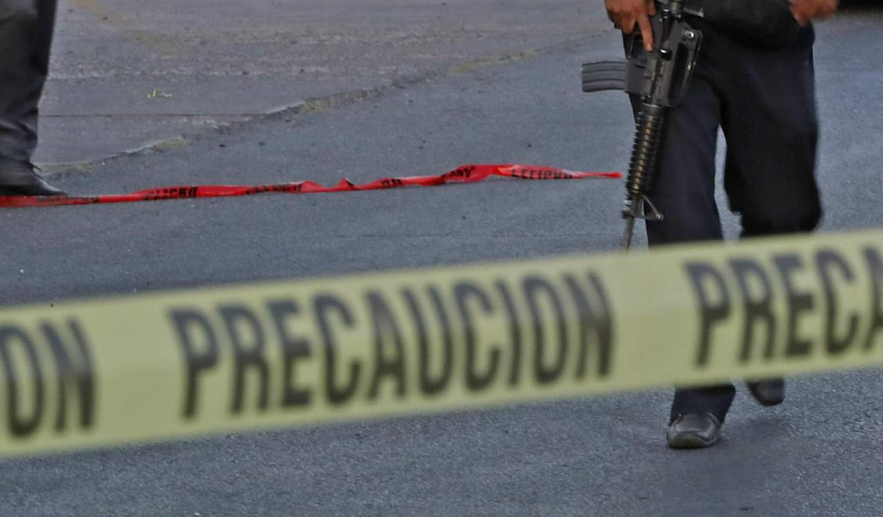 Matan a taxista y frustran secuestro de bebé en Zacatecas. Noticias en tiempo real
