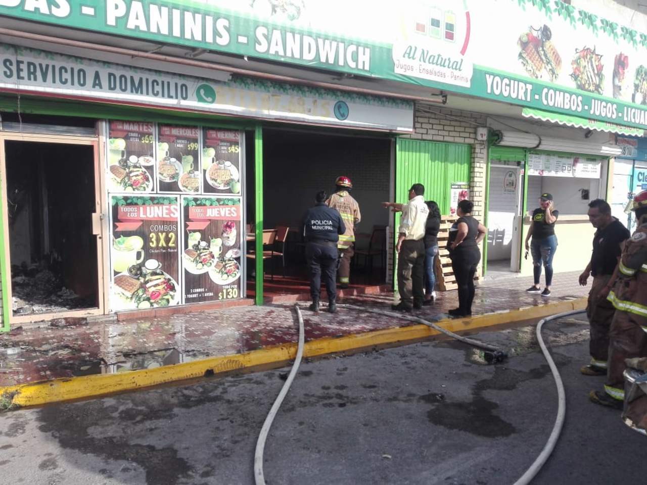 Bodega de restaurante en Gómez Palacio se incendia. Noticias en tiempo real