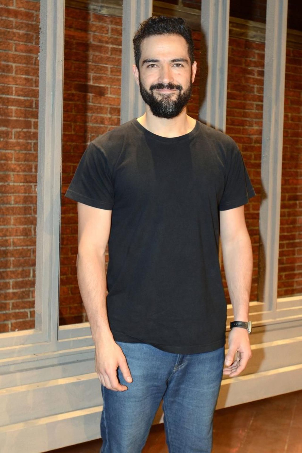 alfonso herrera se suma a la reina del sur el siglo de alfonso herrera se suma a la reina del sur el siglo de