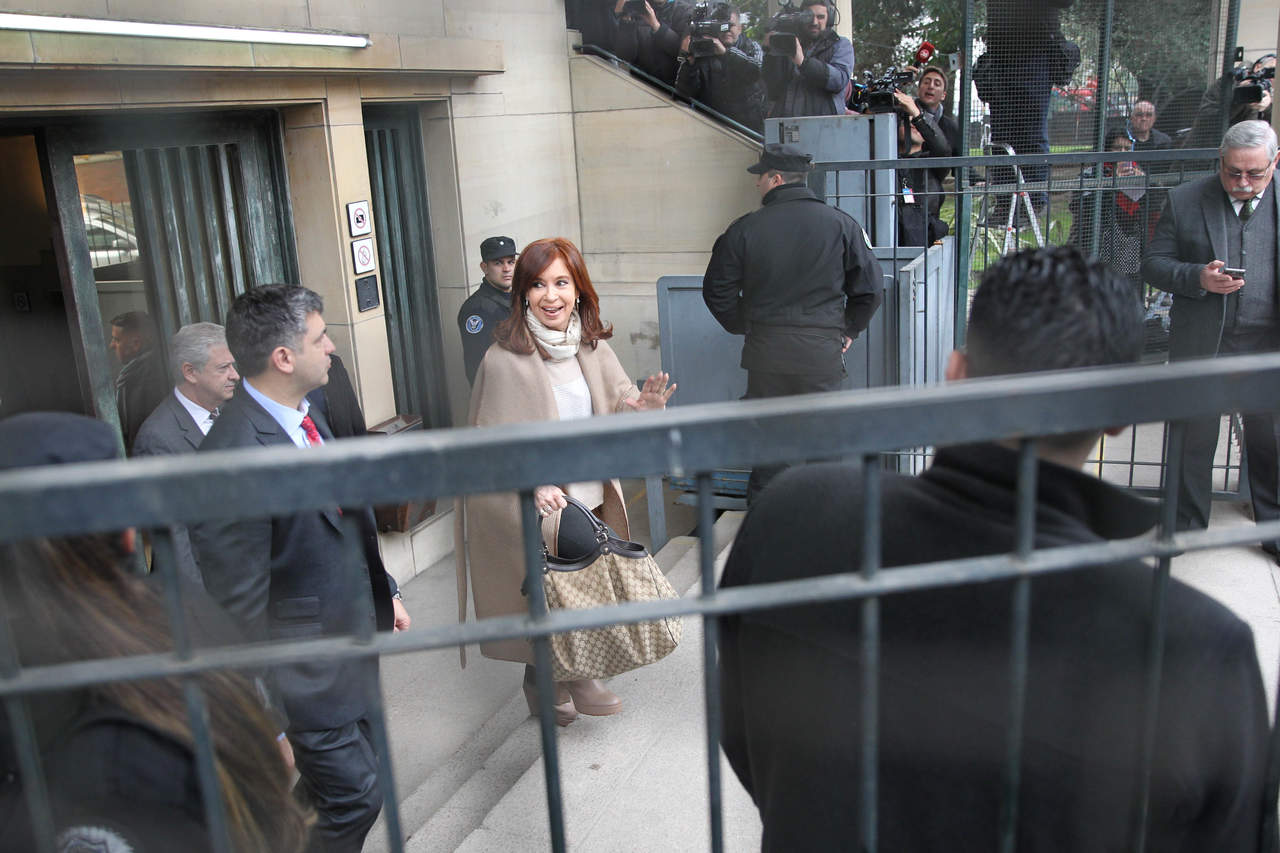 Fijan para febrero el primer juicio contra Cristina Fernández. Noticias en tiempo real