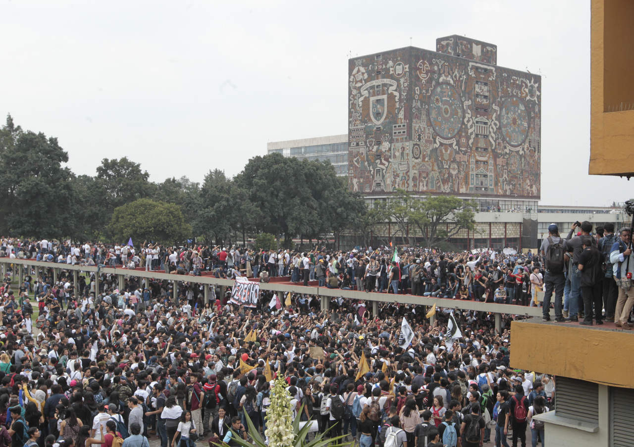 CDMX calcula 30 mil asistentes en marcha de la UNAM. Noticias en tiempo real
