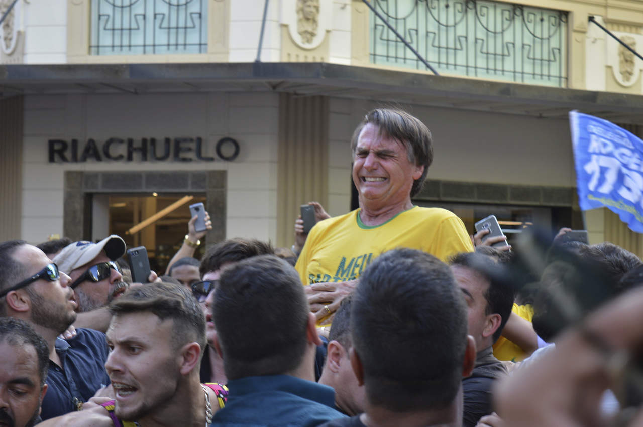 Atacan a candidato presidencial en Brasil. Noticias en tiempo real