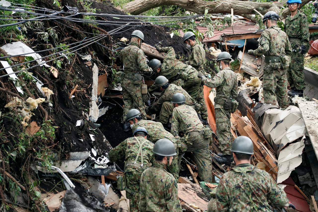 Se eleva a 18 la cifra de muertos por sismo en Japón. Noticias en tiempo real