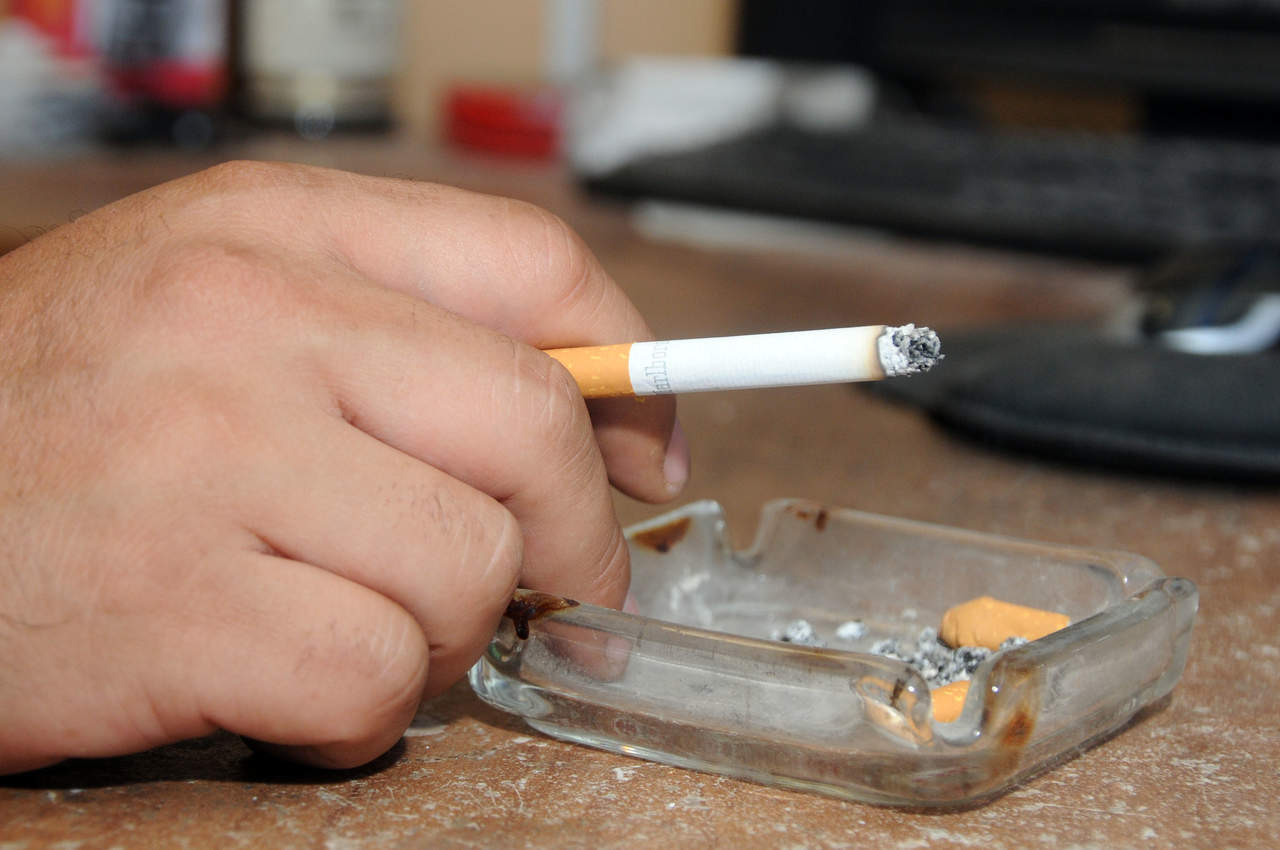 Europeos viven más pese al alto consumo de tabaco y alcohol. Noticias en tiempo real