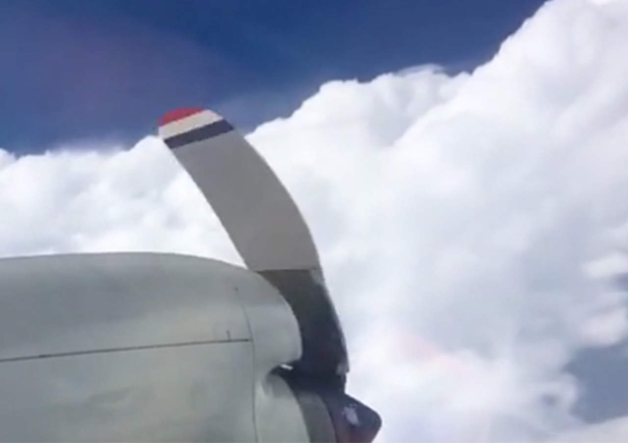 VIDEO: Avión vuela a través del ojo del huracán Florence. Noticias en tiempo real