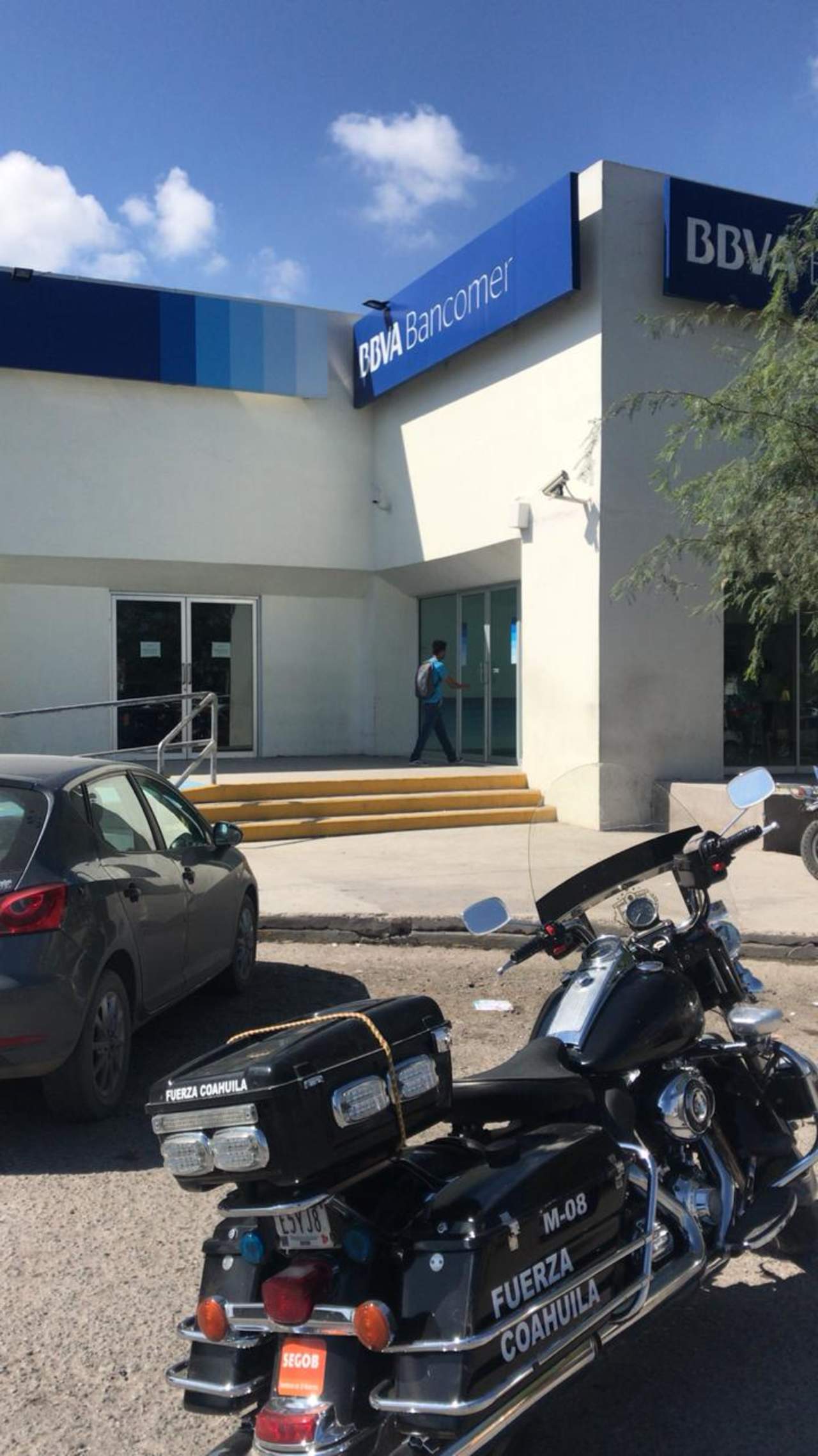 Asaltan a cuentahabiente a las afueras de banco en Torreón. Noticias en tiempo real