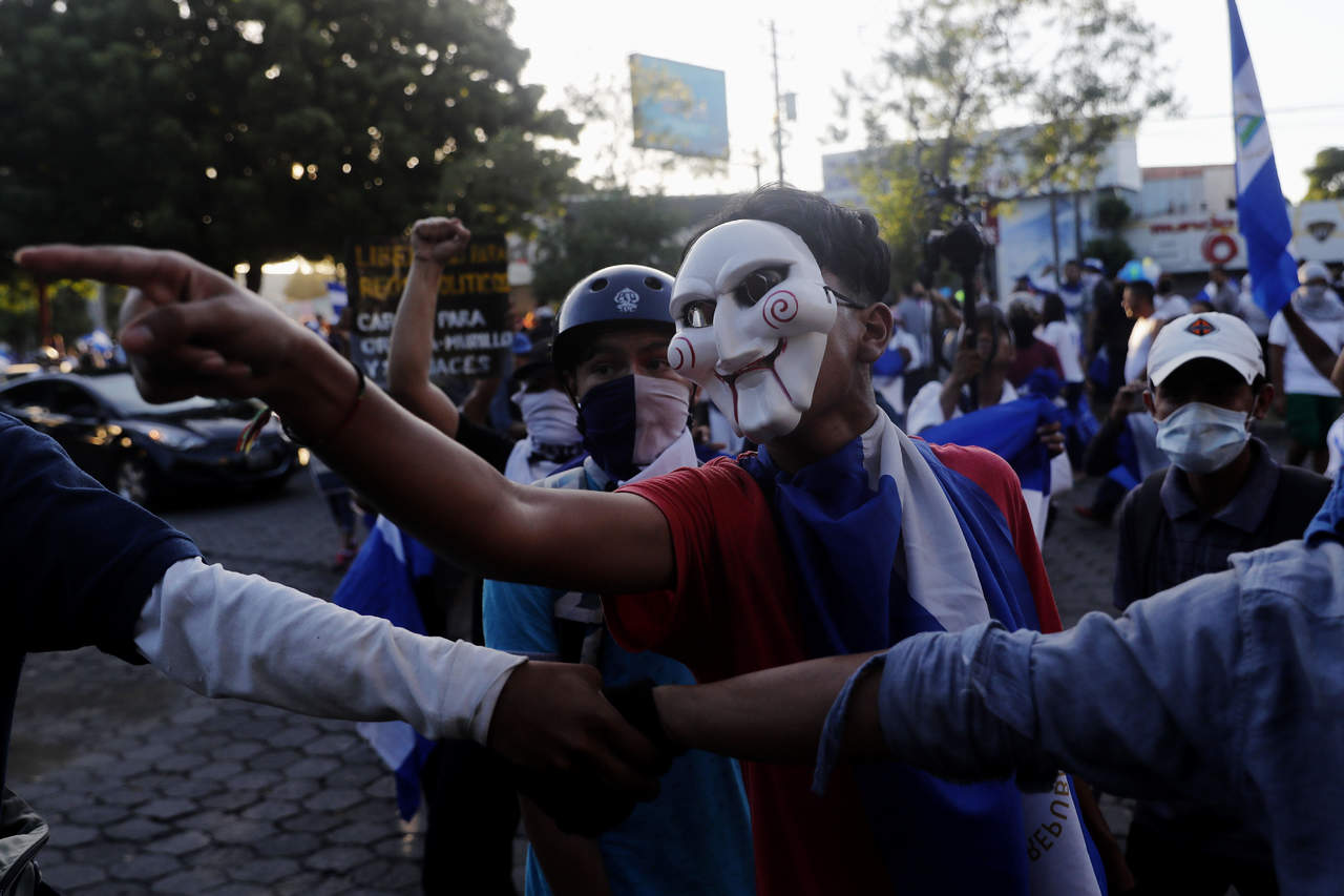 Ataque en marcha contra Ortega en Nicaragua deja dos heridos. Noticias en tiempo real