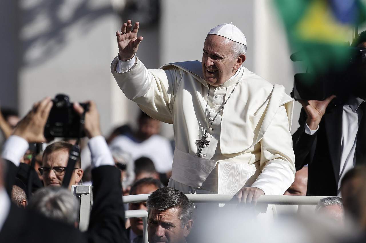Reforma el papa Sínodo de Obispos para dar voz a fieles. Noticias en tiempo real