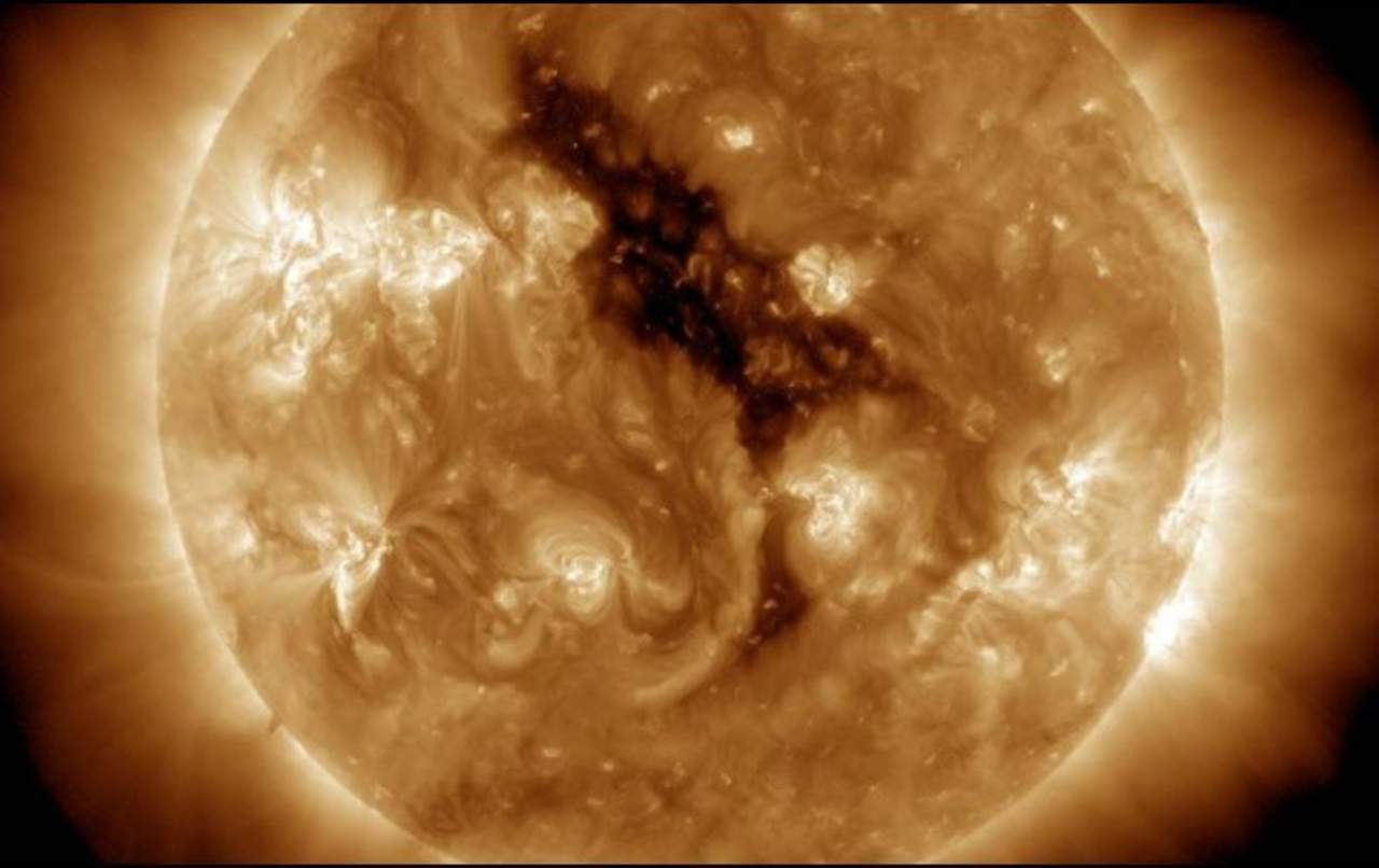 Observan surgimiento de agujero coronal en el Sol. Noticias en tiempo real
