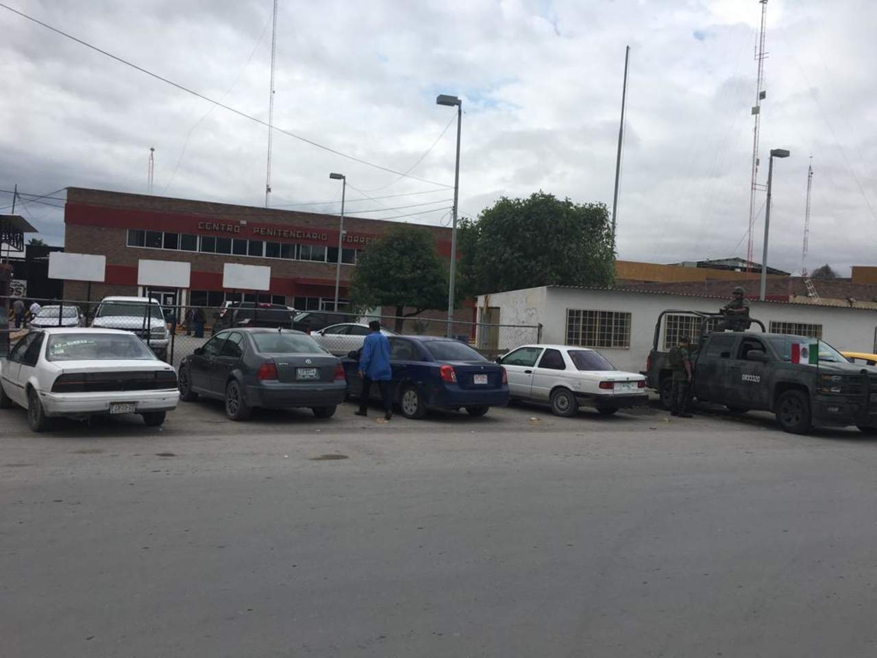 Reos escaparon por torre deshabilitada del Cereso de Torreón: FGE. Noticias en tiempo real