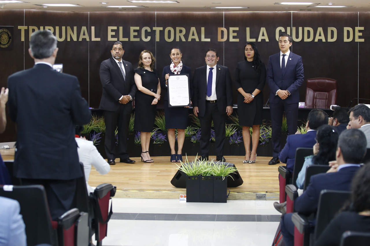 Recibe Sheinbaum declaratoria como jefa de Gobierno electa. Noticias en tiempo real