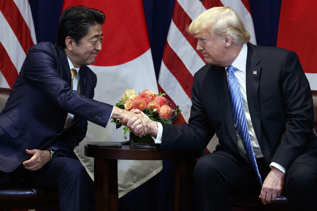 Trump y Abe lanzan negociaciones para un acuerdo comercial. Noticias en tiempo real