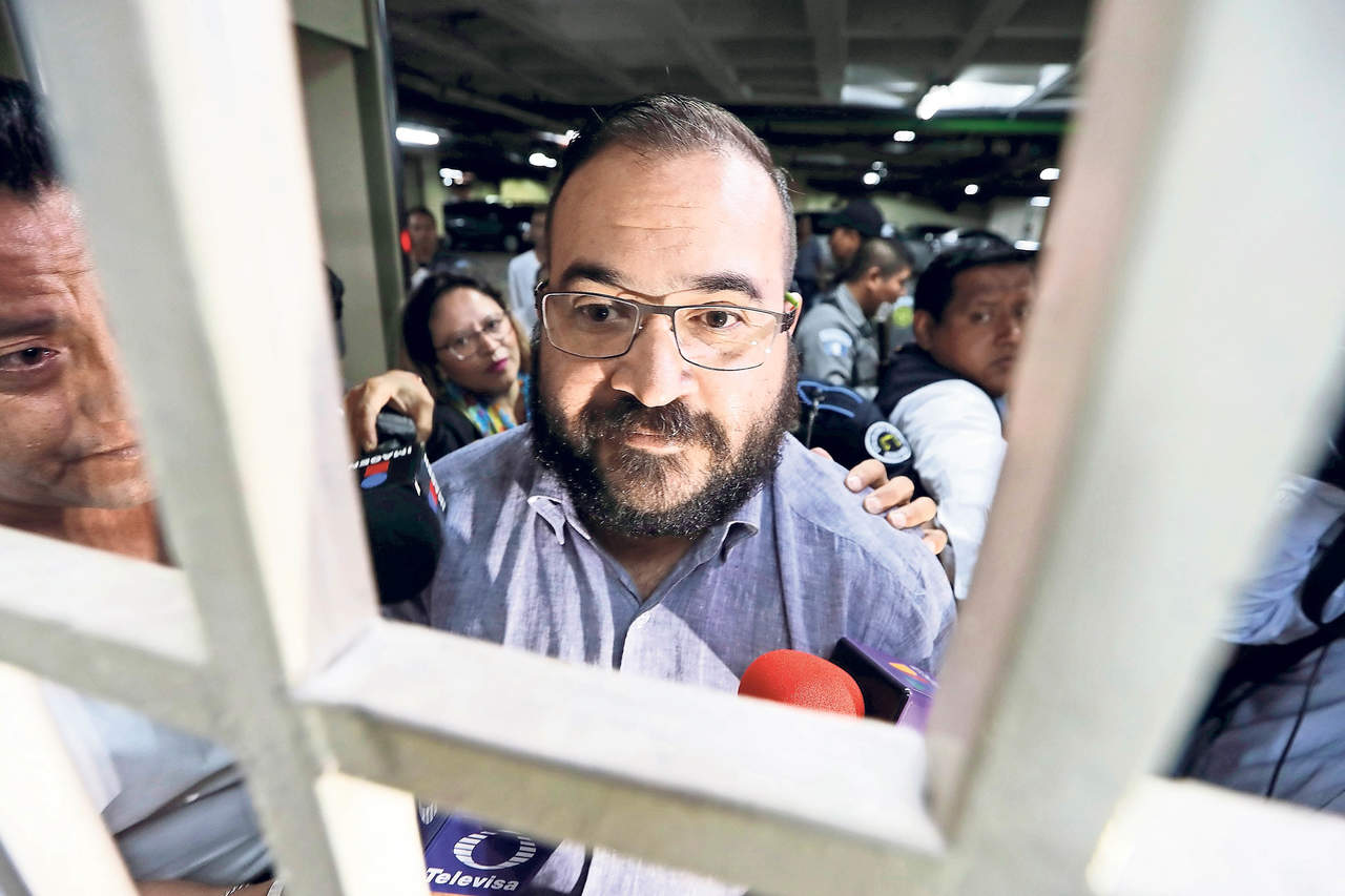 Sentencian a Javier Duarte a nueve años de prisión. Noticias en tiempo real