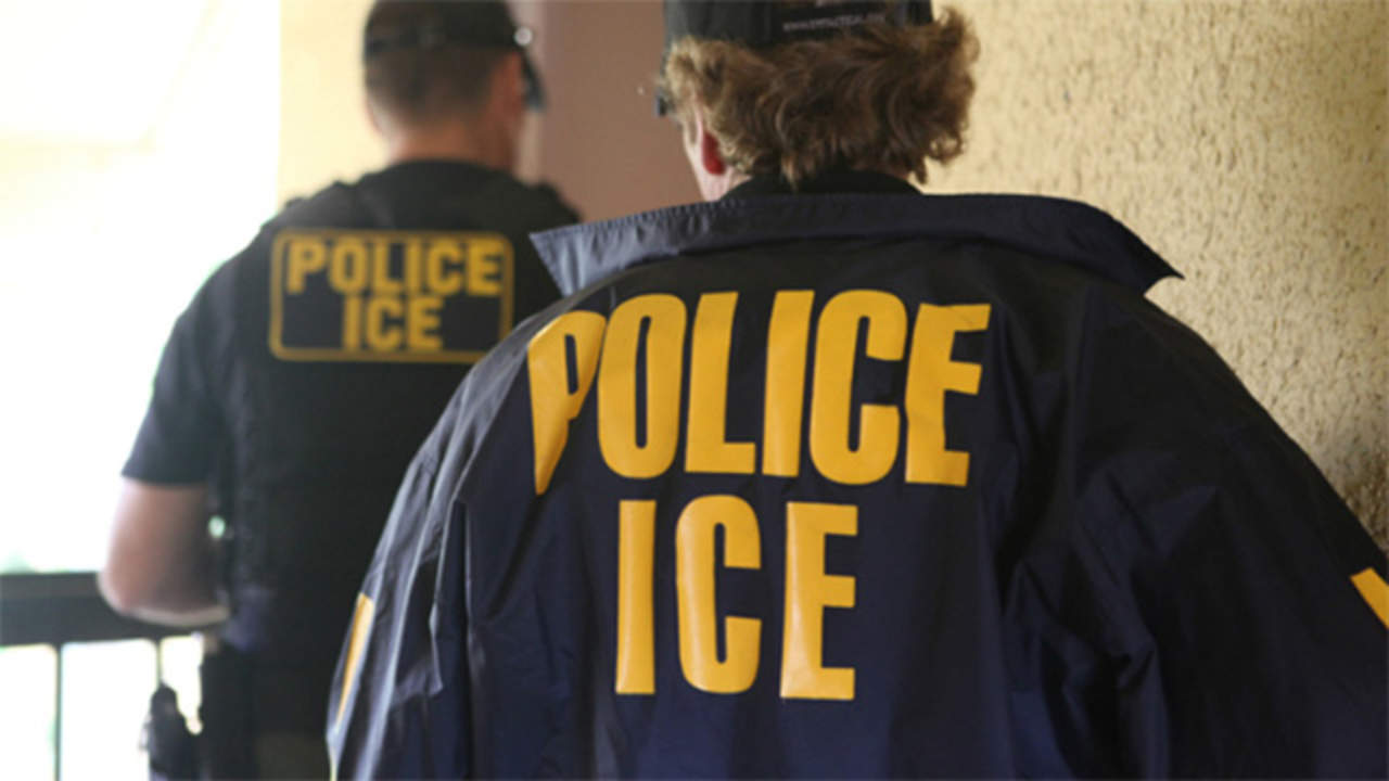 EU arresta a 150 migrantes en sur de California. Noticias en tiempo real