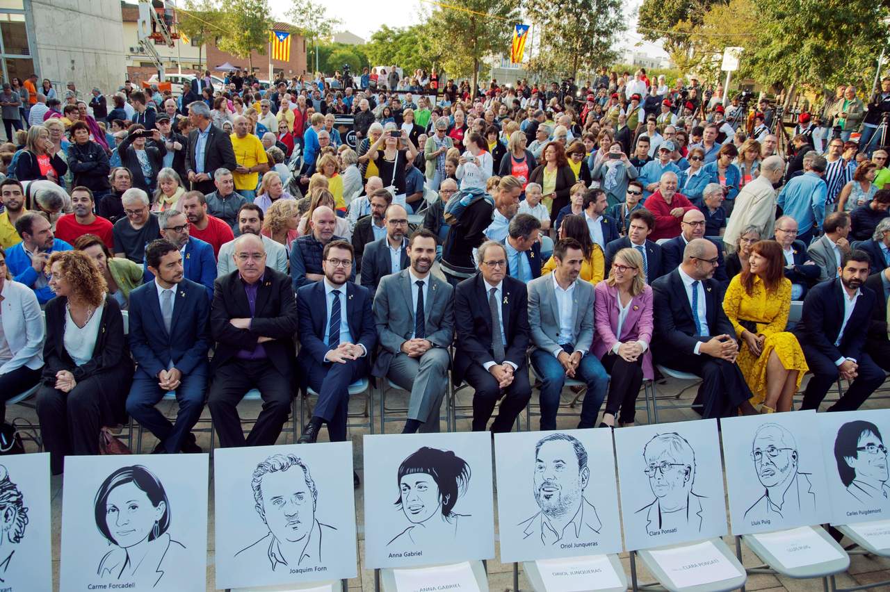 Presidente catalán respalda presión de independentistas en la calle. Noticias en tiempo real