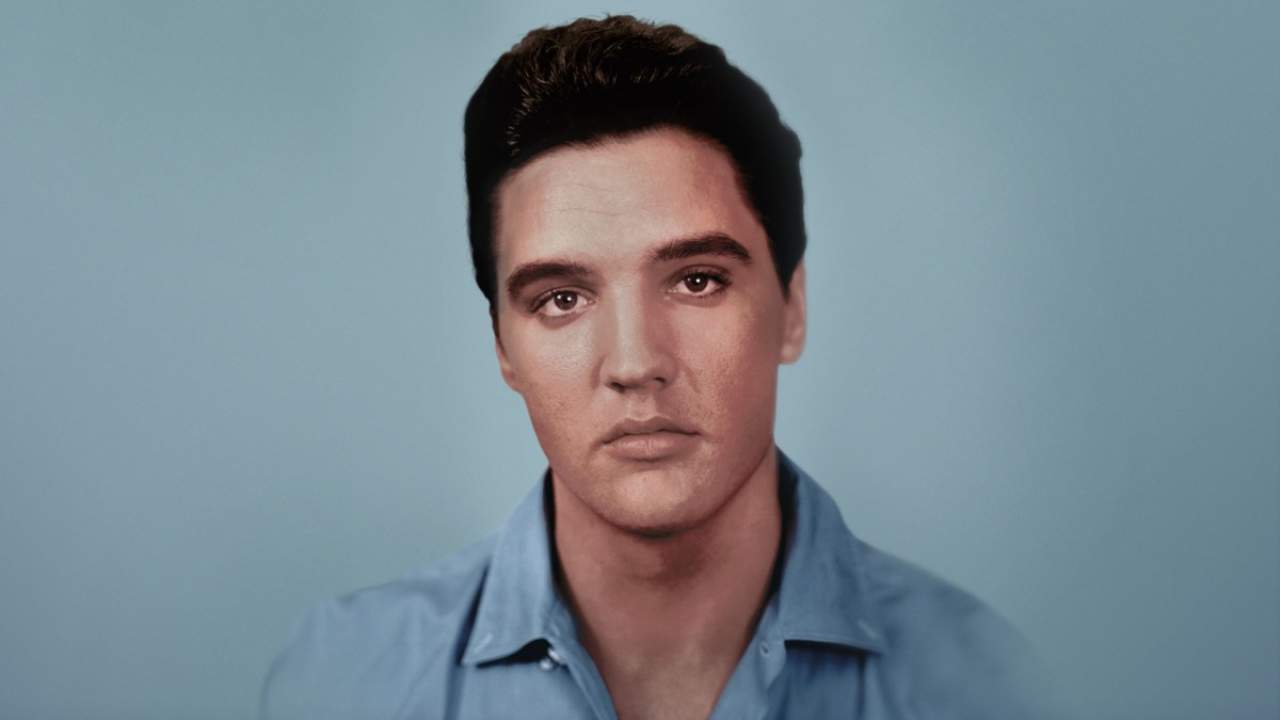 Elvis Presley llega a la televisión con el documental The searcher. Noticias en tiempo real