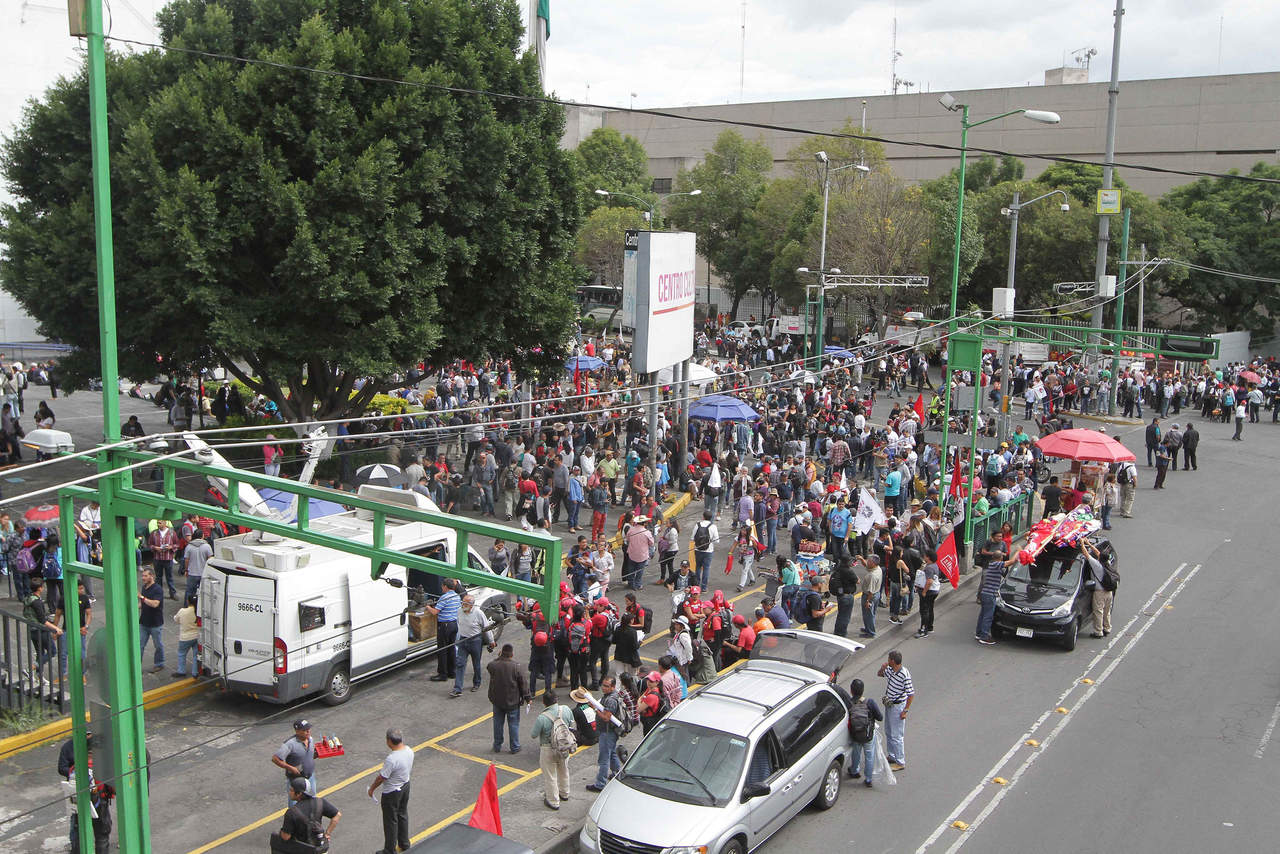 Más de 15 mil personas participan en marcha por Movimiento del 68. Noticias en tiempo real