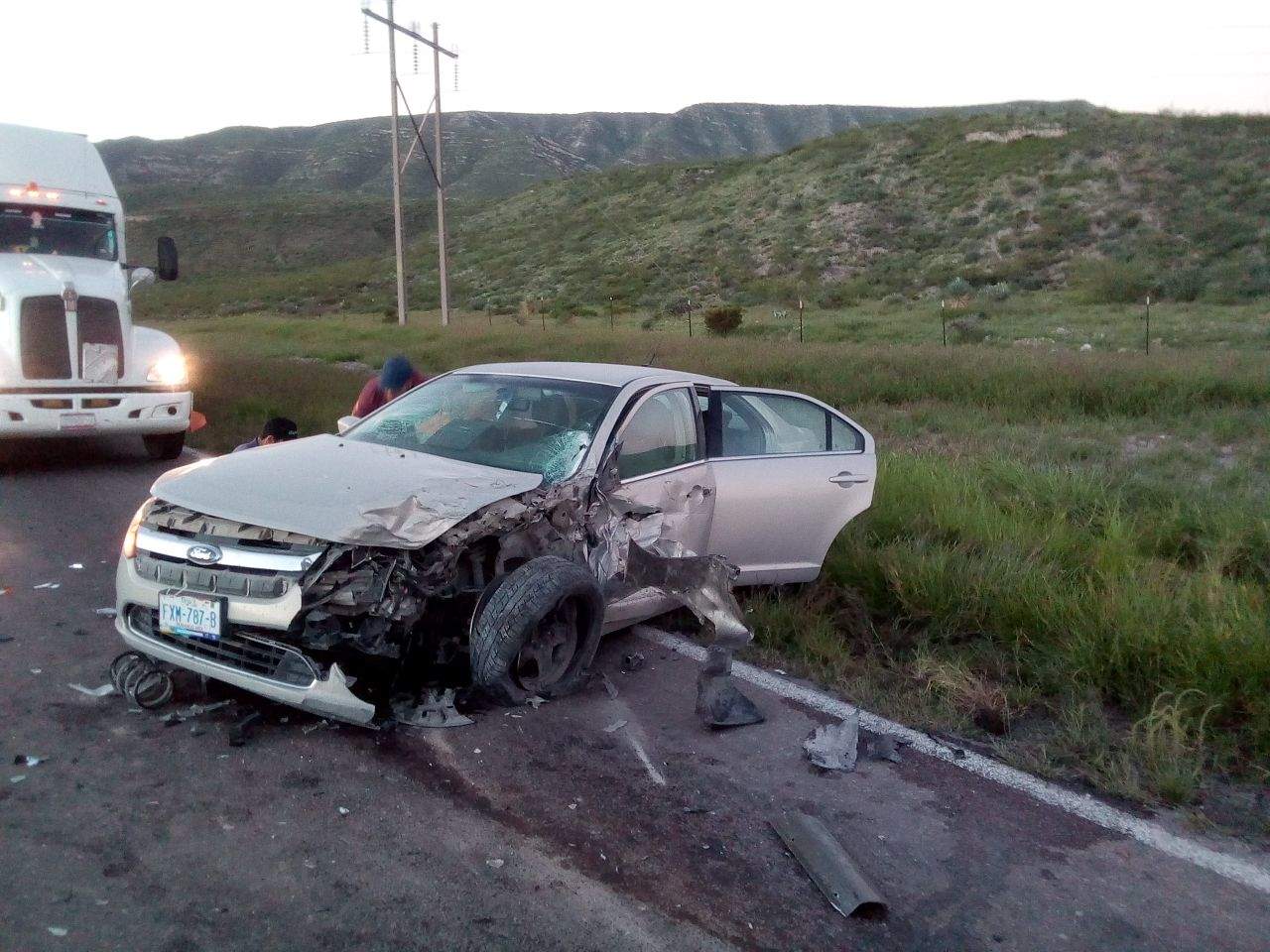 Se registra aparatoso accidente en la libre a Durango. Noticias en tiempo real