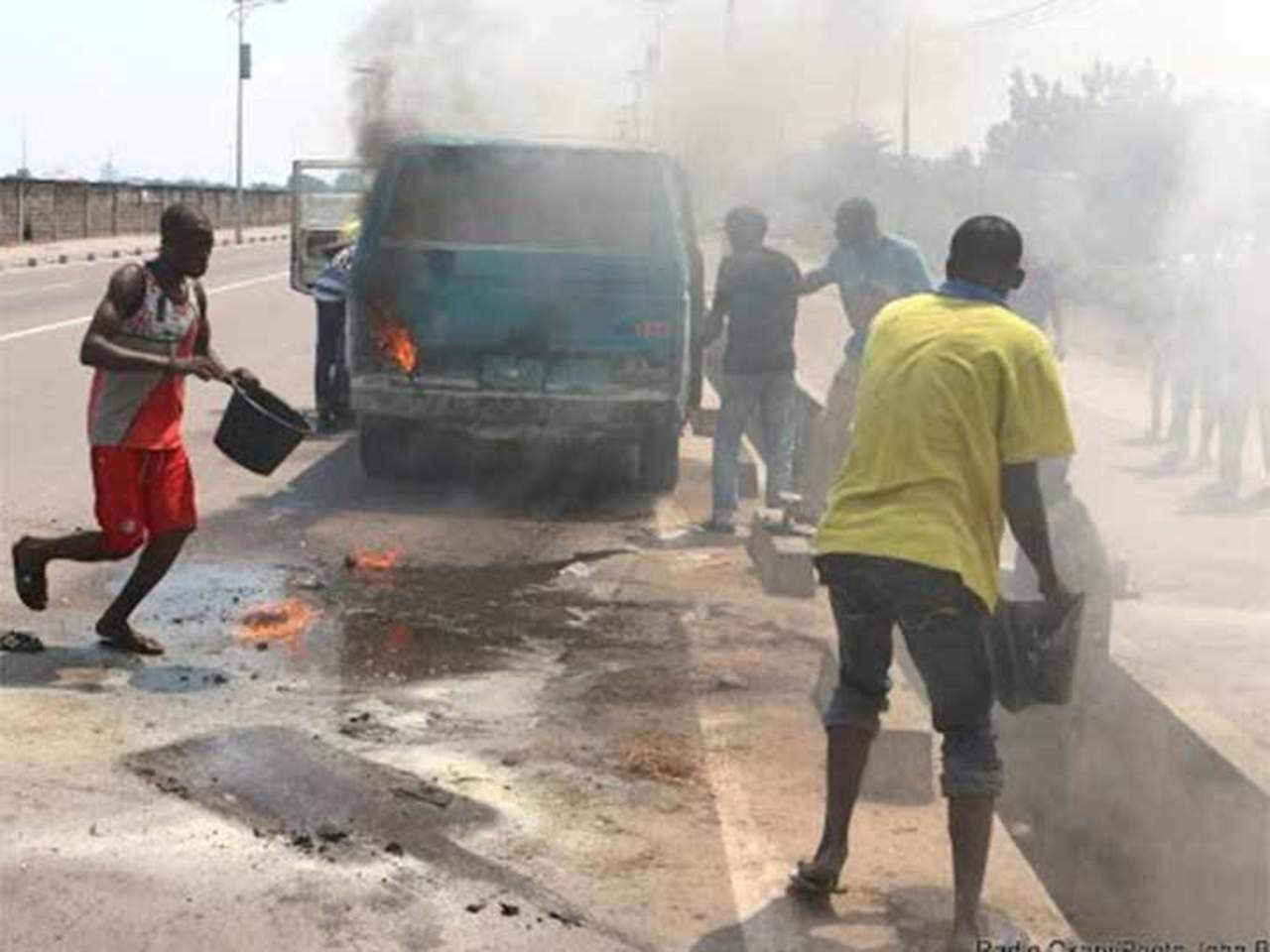 Incendio de camión cisterna deja 50 muertos en Congo. Noticias en tiempo real