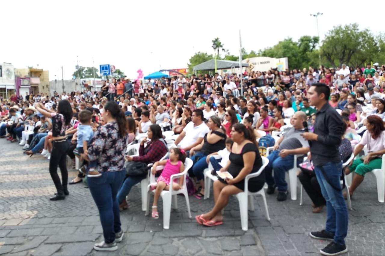 Juntan a 4 mil para lucha contra el cáncer en Monclova. Noticias en tiempo real